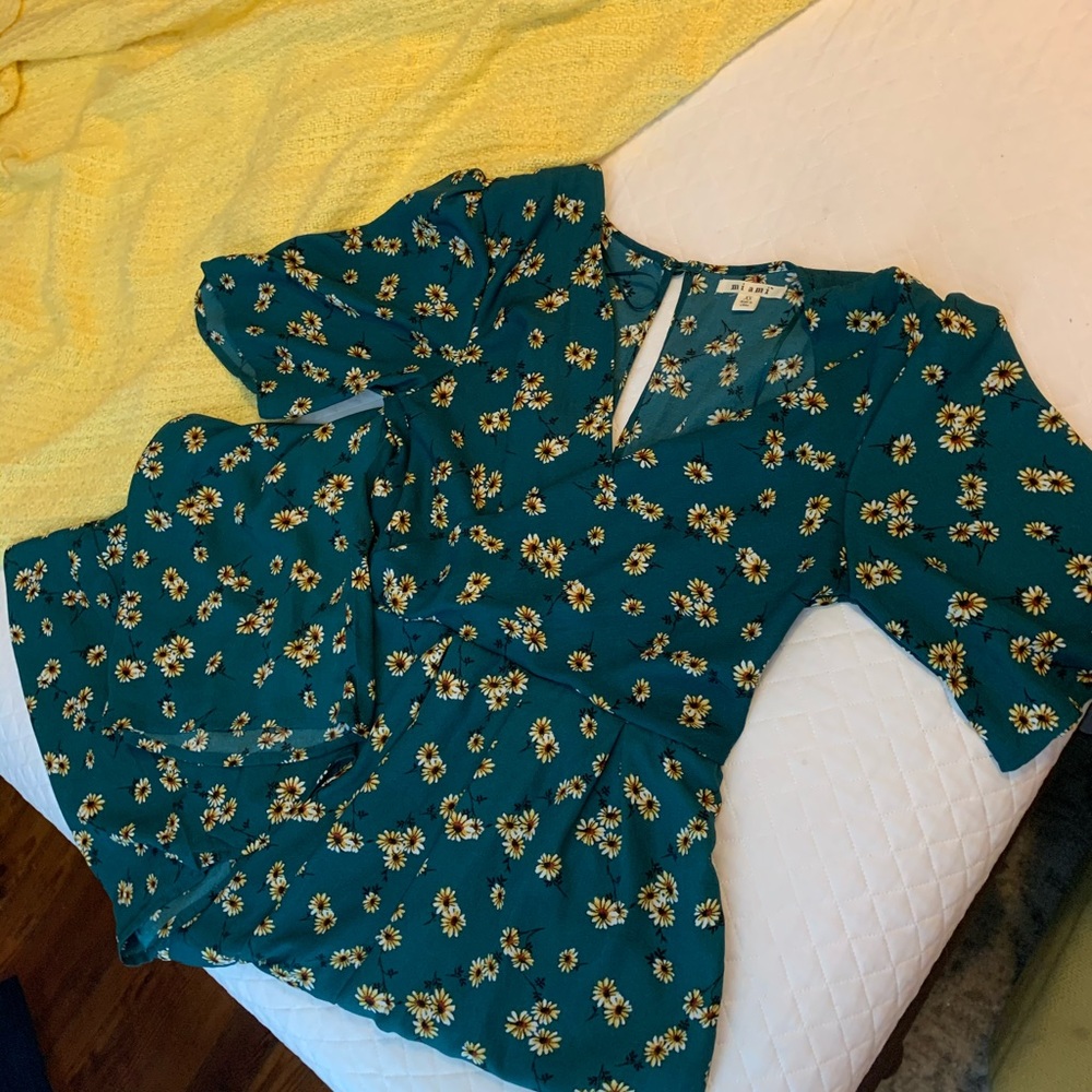 NWOT Francescas Daisy Jumpsuit